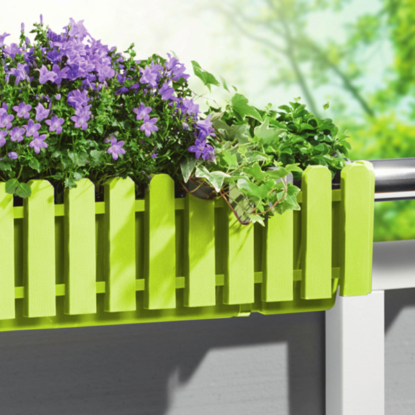 blumenkästen mit kräutern bepflanzen Kräuterbalkon